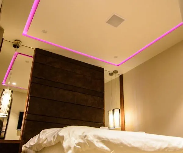 Marconio Wellness Club Apartment